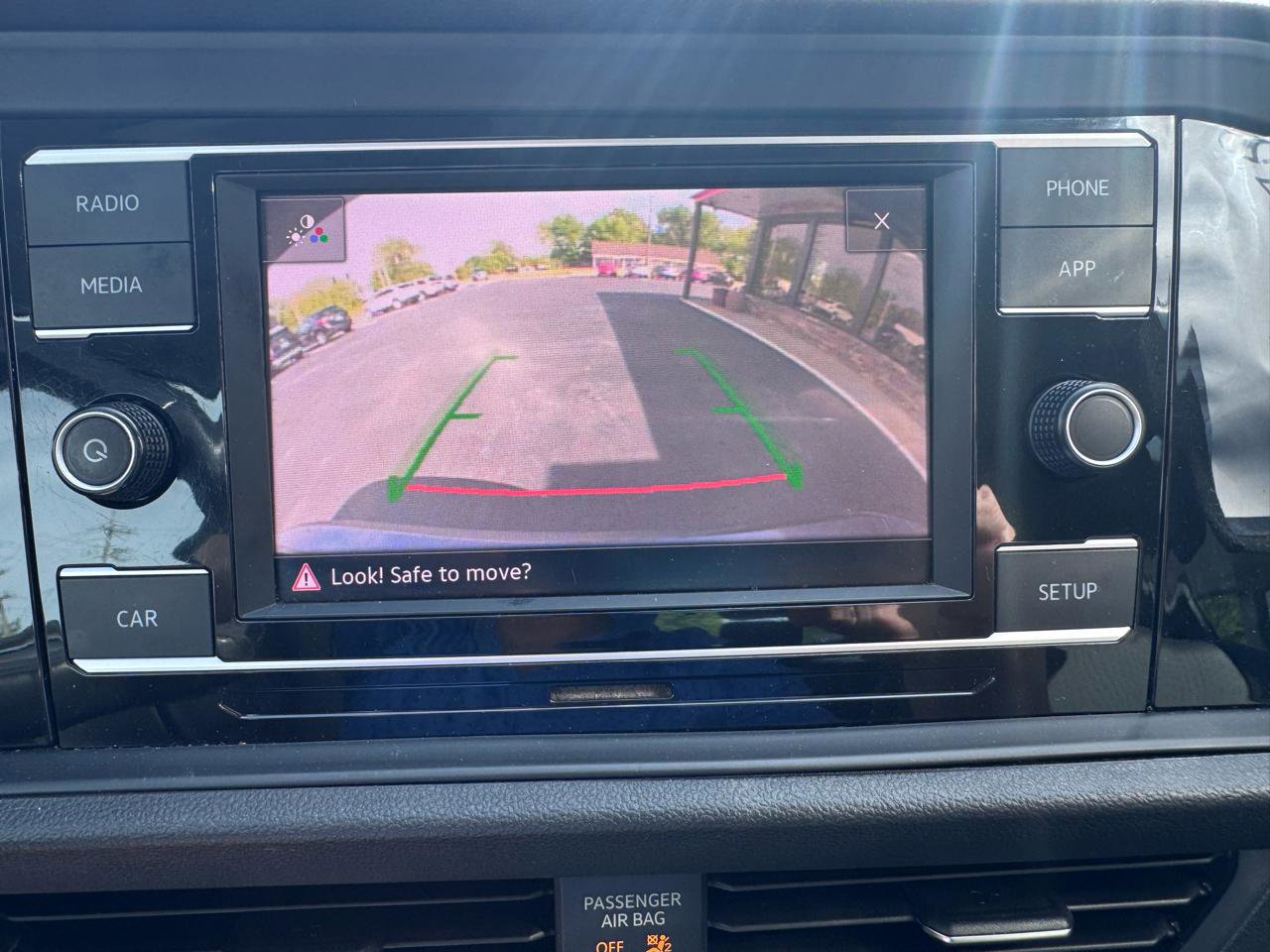 Used 2019 Volkswagen Jetta SE image 20