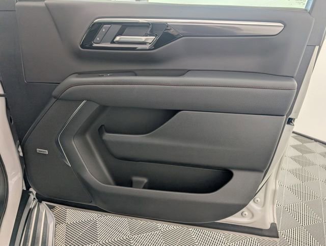 Used 2025 Chevrolet Tahoe RST w/ RST Capability Package image 38