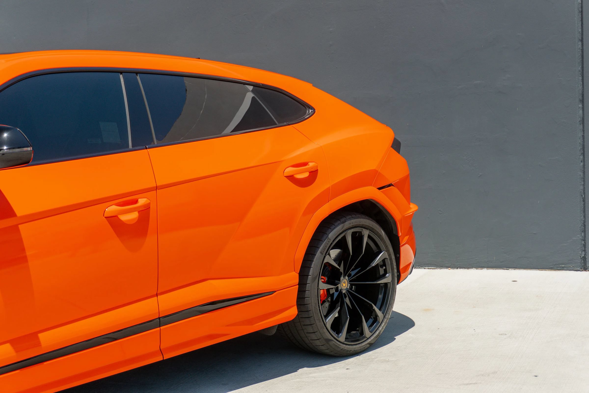 Used 2023 Lamborghini Urus S AWD/4WD image 25