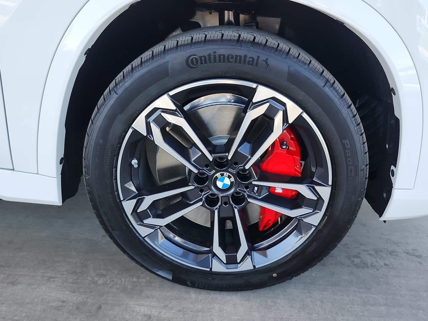 New 2026 BMW X1 M35i w/ Technology Package AWD/4WD image 8