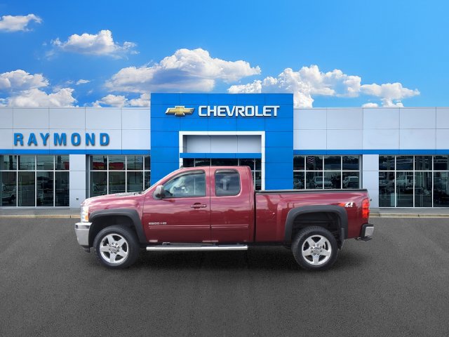 Certified 2013 Chevrolet Silverado 2500 LTZ w/ LTZ Plus Package AWD/4WD image 7