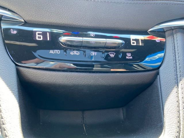 Used 2025 Cadillac XT5 Premium Luxury w/ Technology Package AWD/4WD image 31