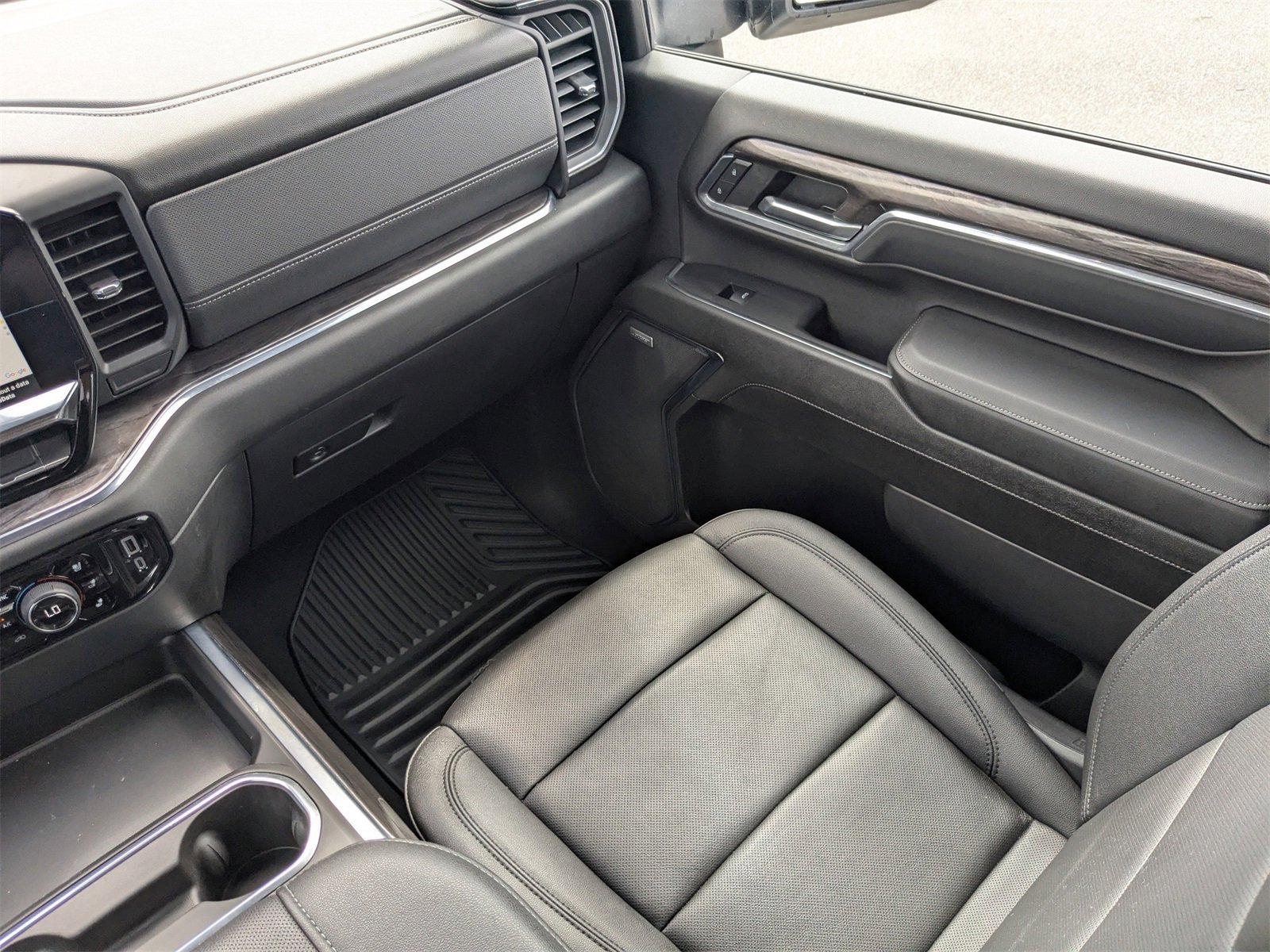 Used 2024 Chevrolet Silverado 2500 LTZ image 19