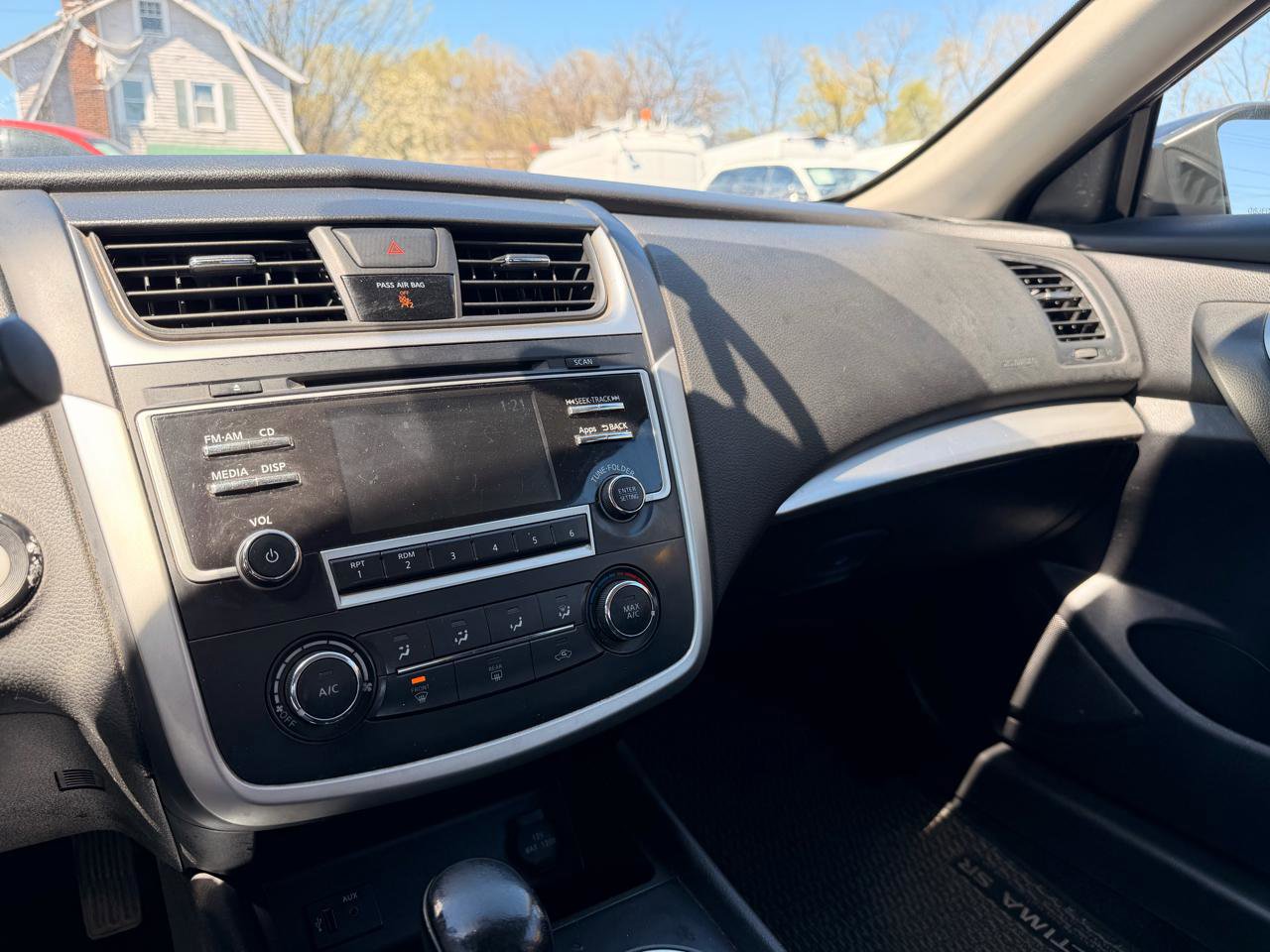 Used 2016 Nissan Altima 2.5 SR FWD image 21