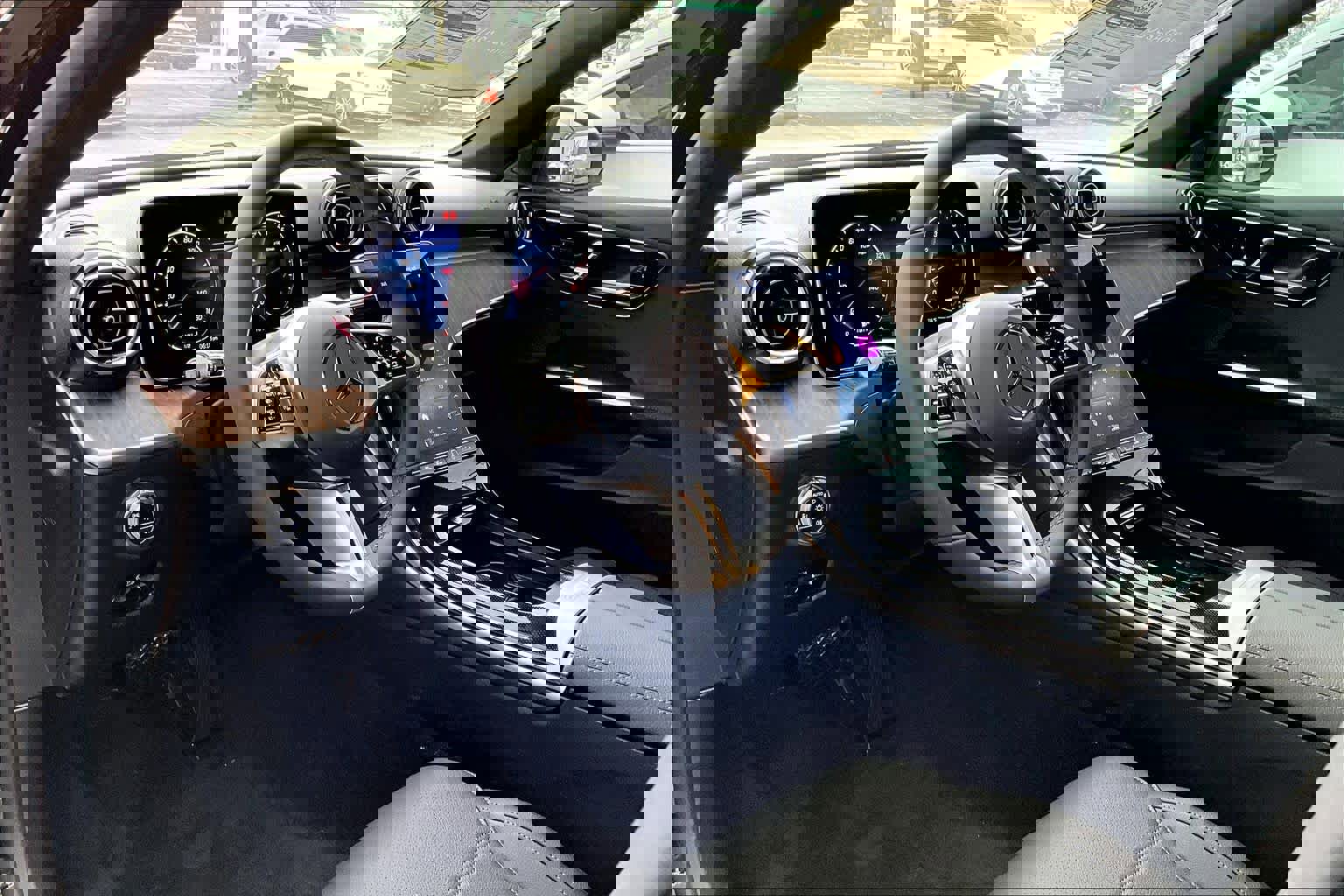 New 2026 Mercedes-Benz C 300 C 300 image 10