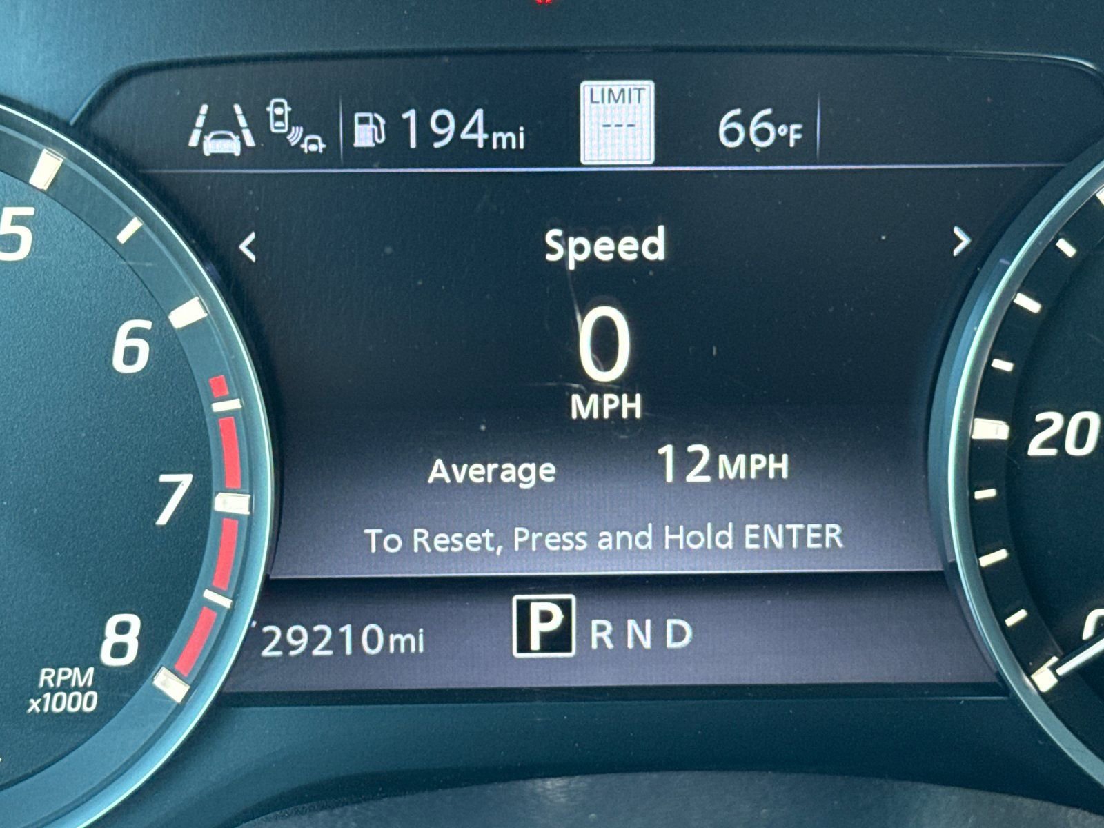 Used 2021 Nissan Titan SV w/ SV Convenience Package image 26