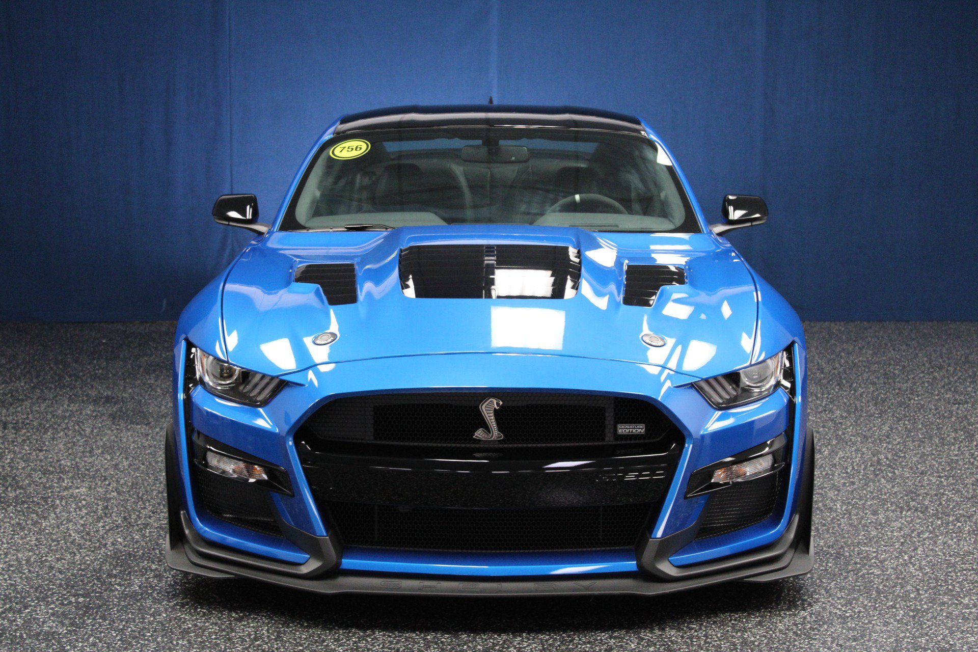 Used 2020 Ford Mustang Shelby GT500 w/ Technology Package RWD image 4