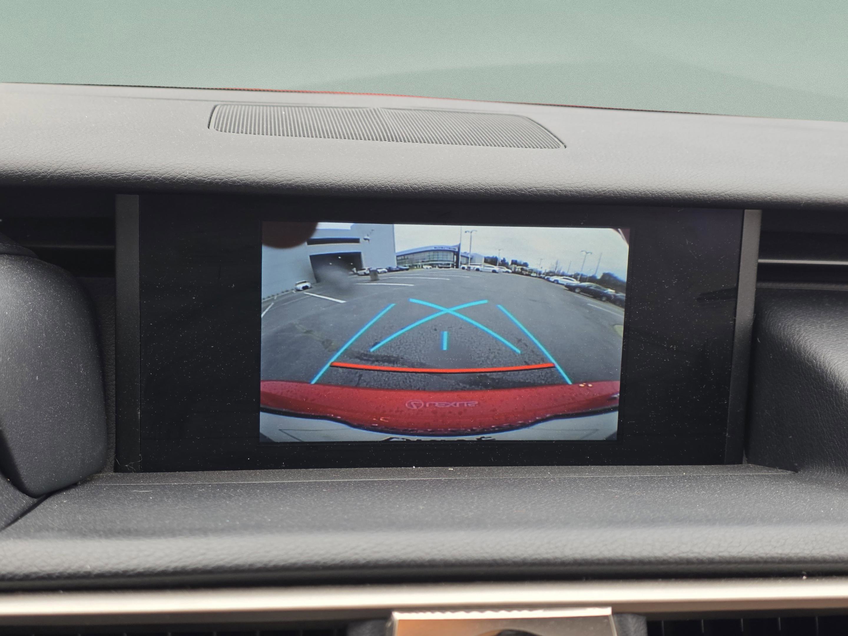 Used 2017 Lexus IS 200t image 19