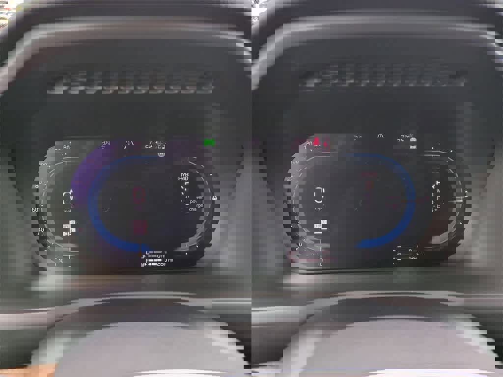 Used 2025 Volvo XC90 T8 Plus w/ Protection Package Premier image 25