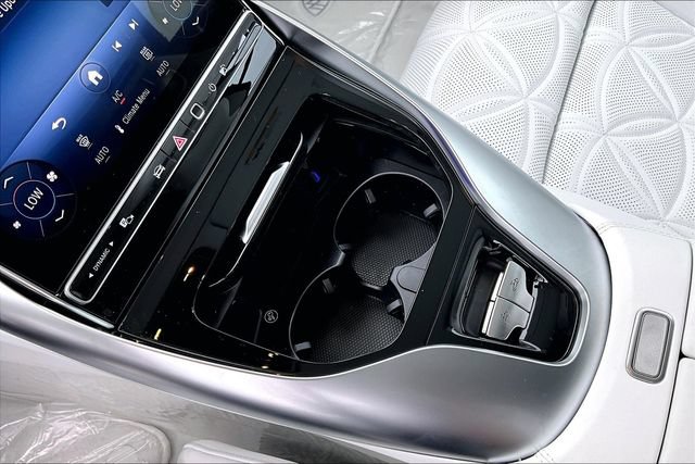 New 2026 Mercedes-Benz Maybach SL 680 image 19
