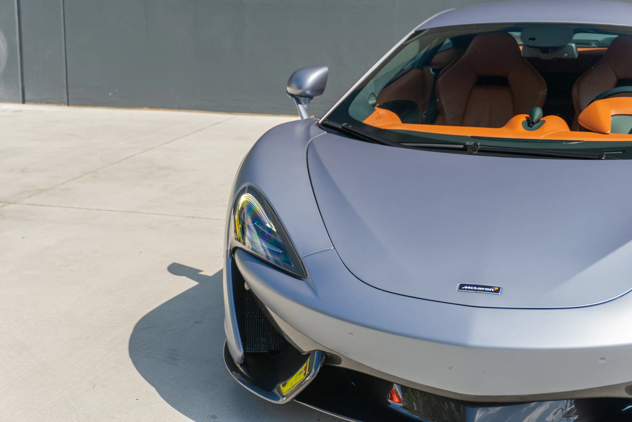 Used 2017 McLaren 570S Coupe RWD image 25