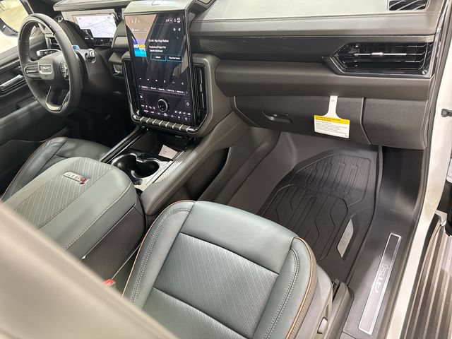 New 2026 GMC Yukon XL AT4 w/ AT4 Premium Plus Package AWD/4WD image 30