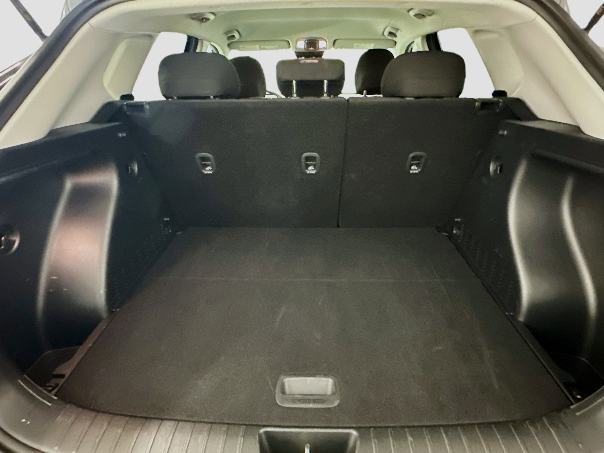 Used 2025 Hyundai Kona SEL image 29