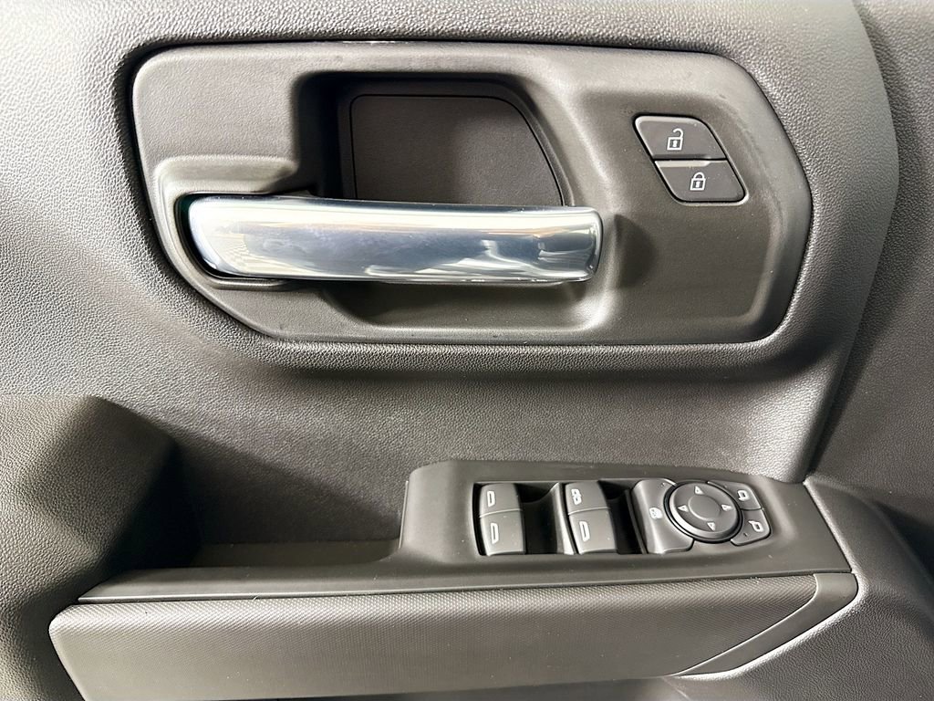 New 2026 Chevrolet Silverado 1500 Custom w/ Turbomax Blackout Package image 17