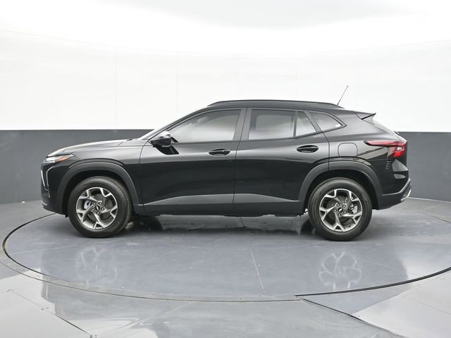 New 2026 Chevrolet Trax LT w/ Driver Confidence Package FWD image 6