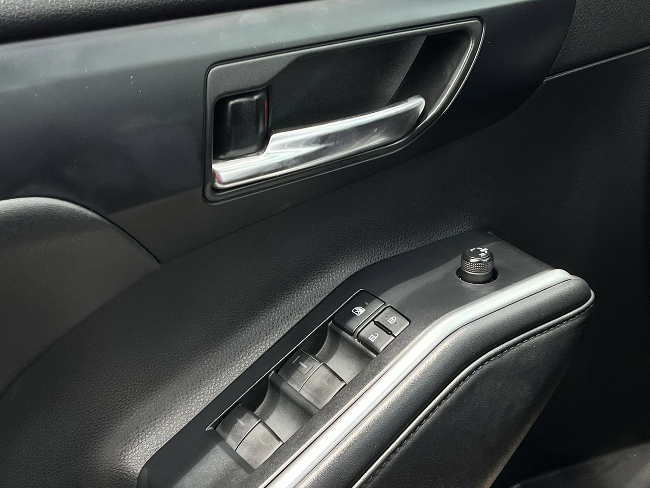 Used 2022 Toyota Highlander XLE image 21