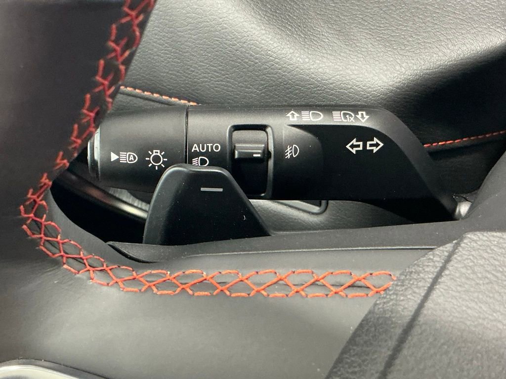 Used 2025 Nissan Armada PRO-4X image 70