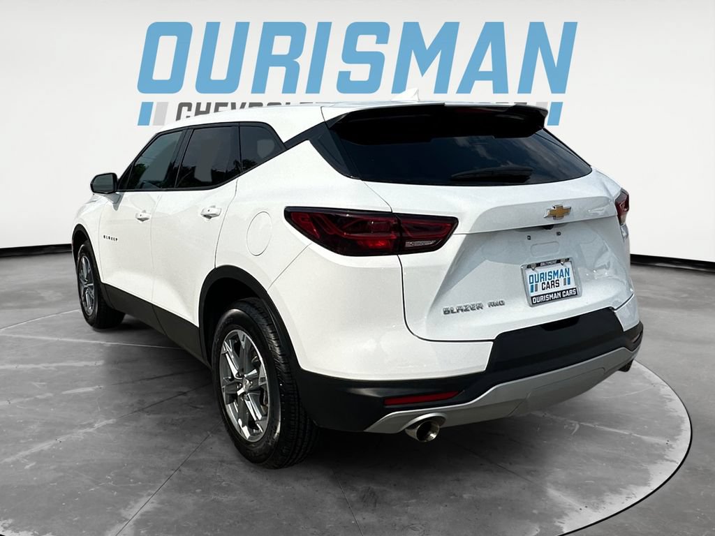 Used 2025 Chevrolet Blazer LT AWD/4WD image 4