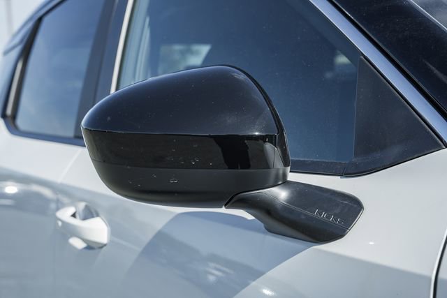 New 2026 Nissan Kicks SV image 13