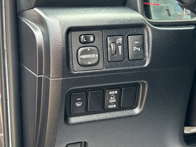 Used 2019 Toyota 4Runner Limited AWD/4WD image 36