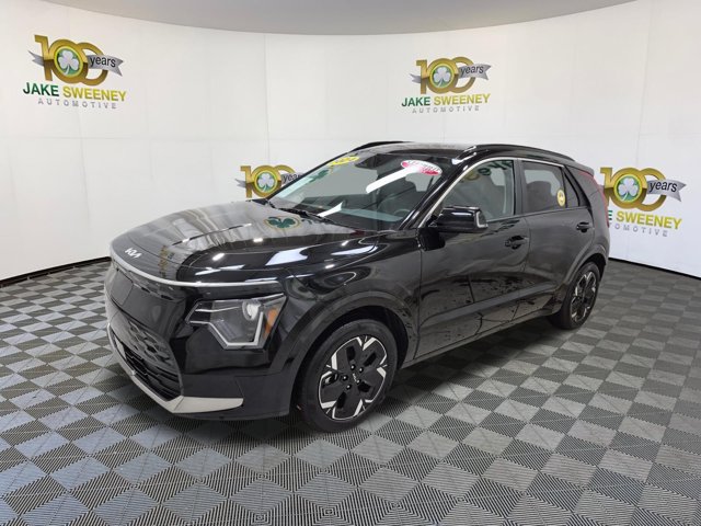 Certified 2024 Kia Niro Wind w/ Wind Preserve Package FWD image 4