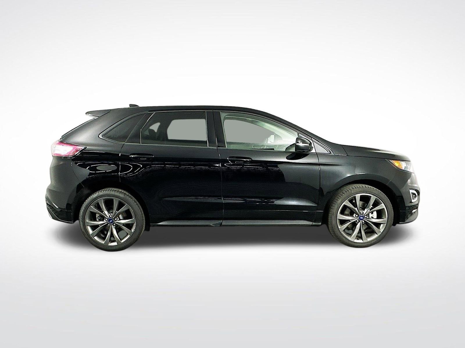 Used 2017 Ford Edge Sport w/ Equipment Group 401A AWD/4WD image 9