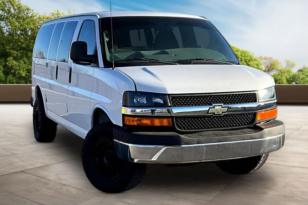 Used 2013 Chevrolet Express 2500 LT w/ LT Preferred Equipment Group image 7