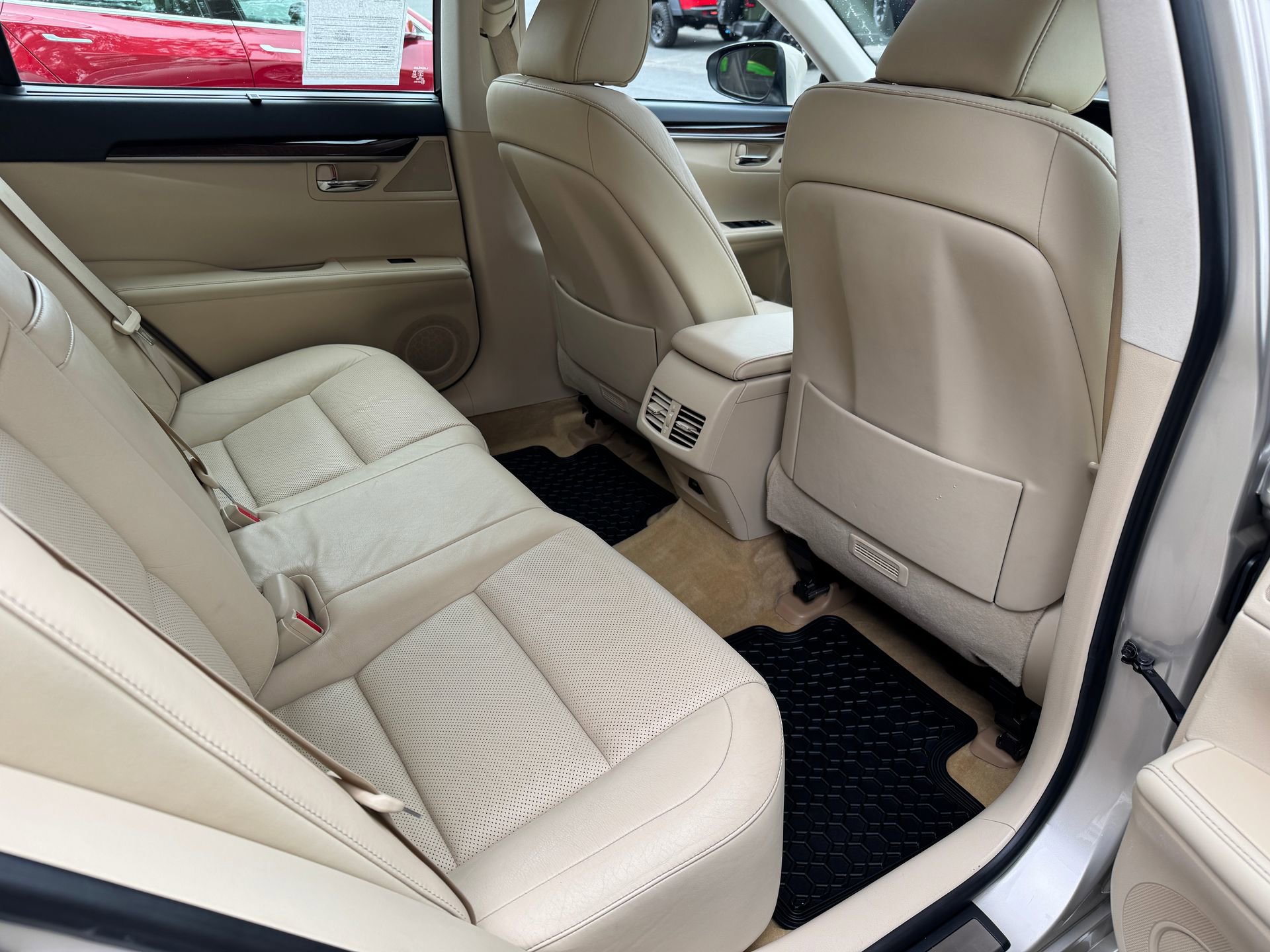 Used 2013 Lexus ES 350 image 19