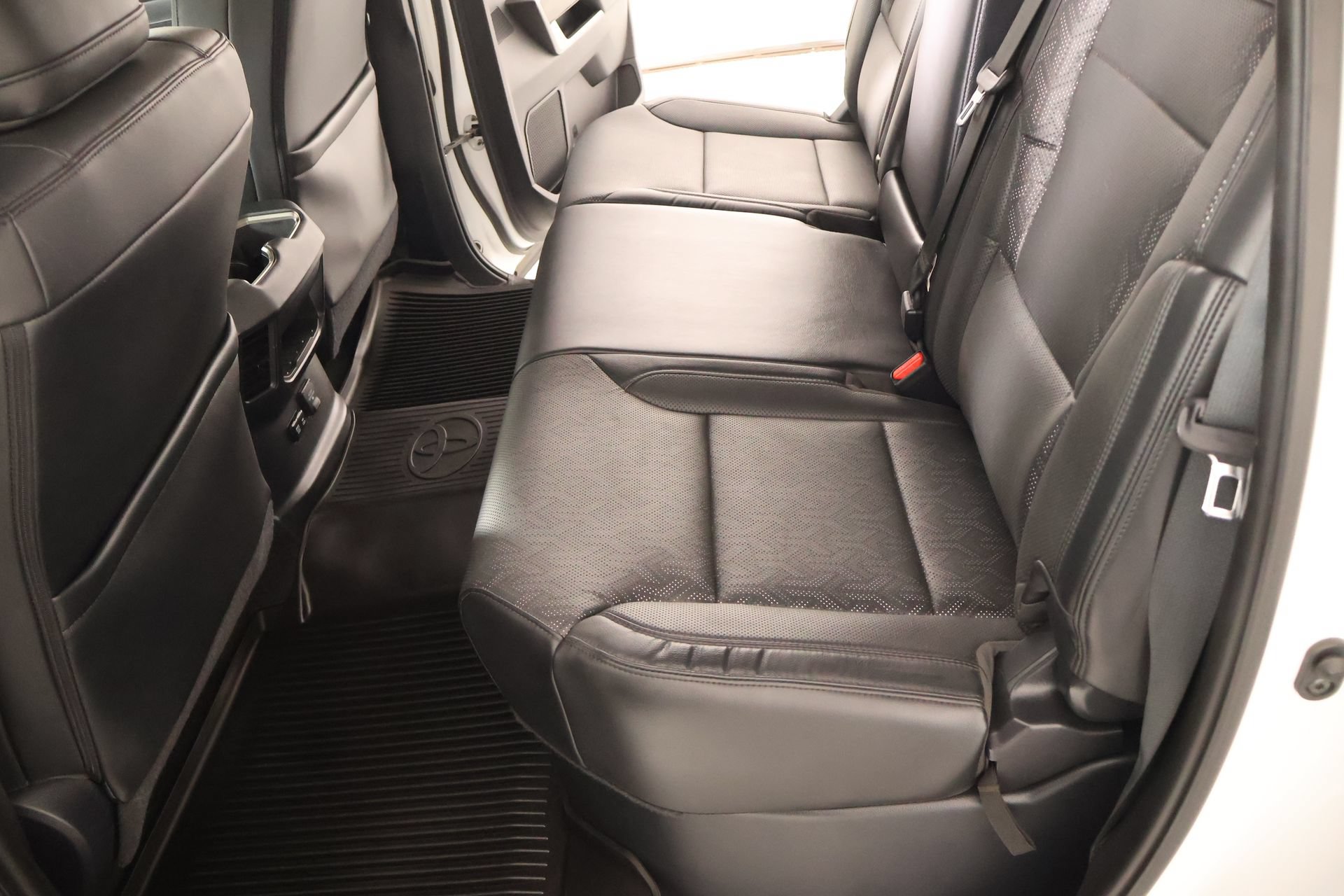 Used 2023 Toyota Tundra Limited AWD/4WD image 13