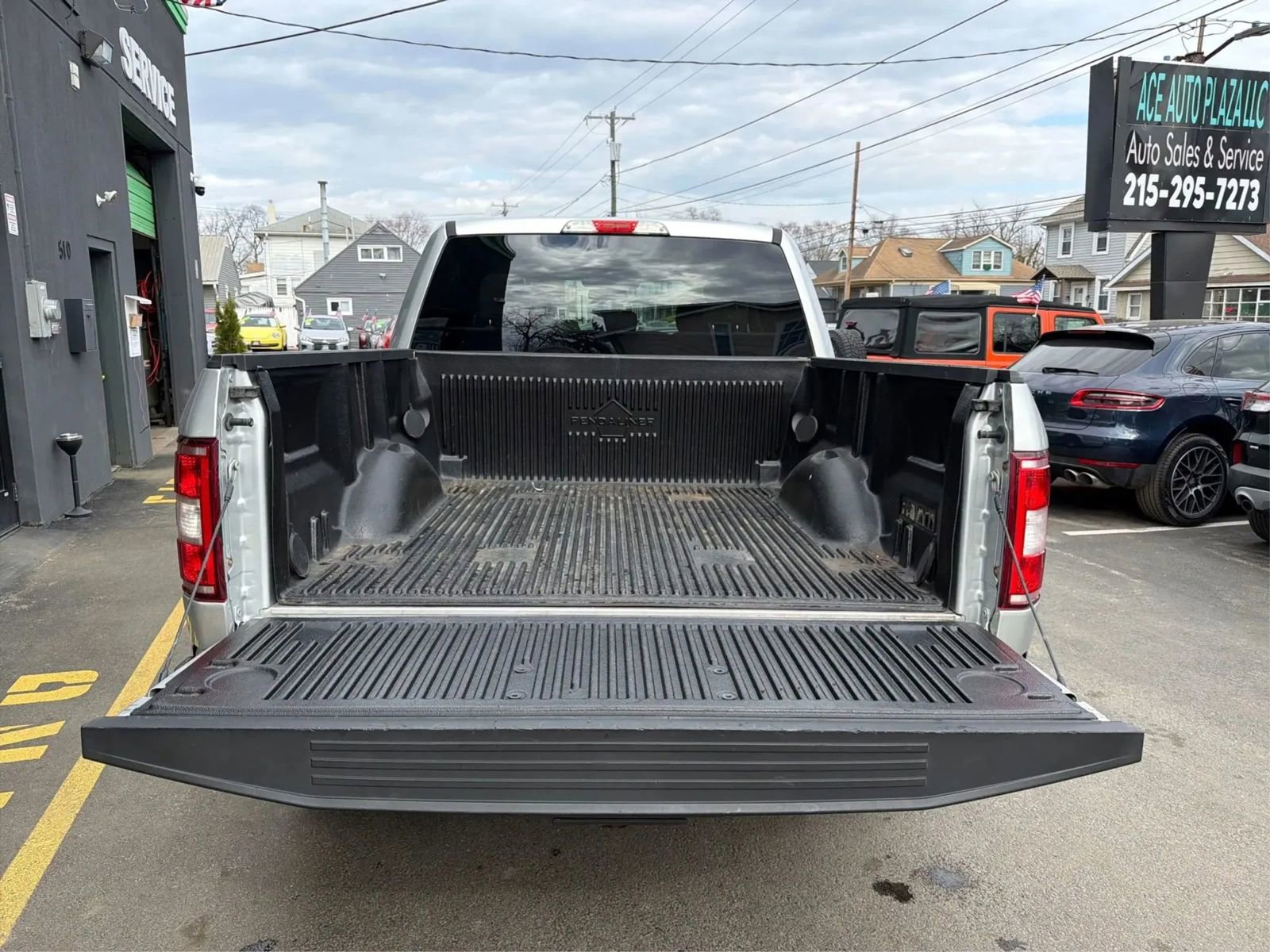 Used 2018 Ford F150 XLT image 13