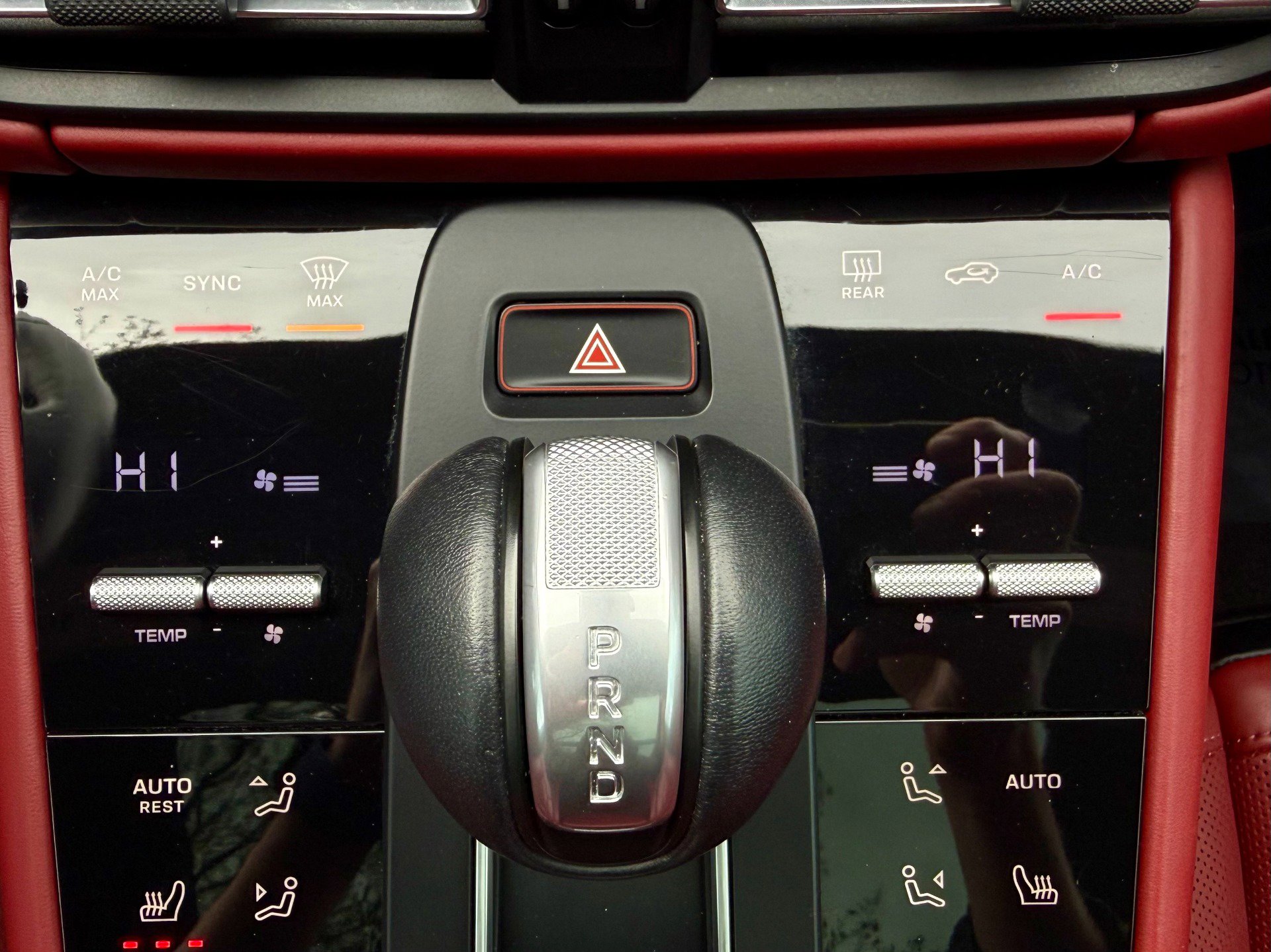 Used 2023 Porsche Macan GTS image 40