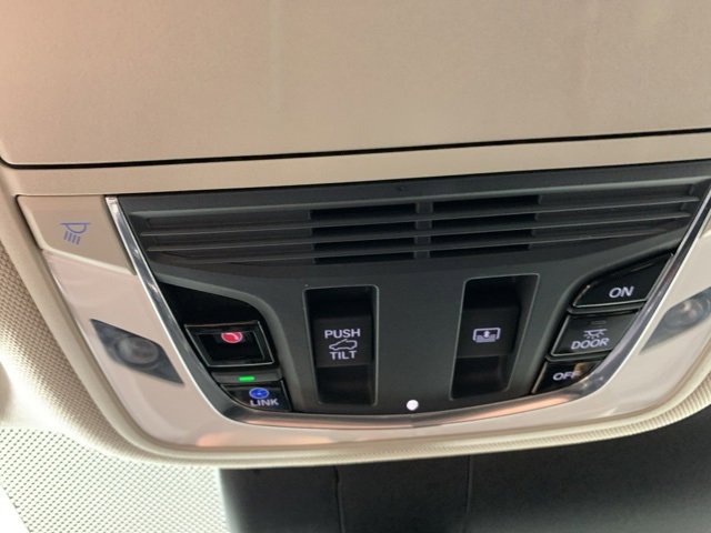 Used 2021 Acura RDX AWD w/ Advance Package image 25