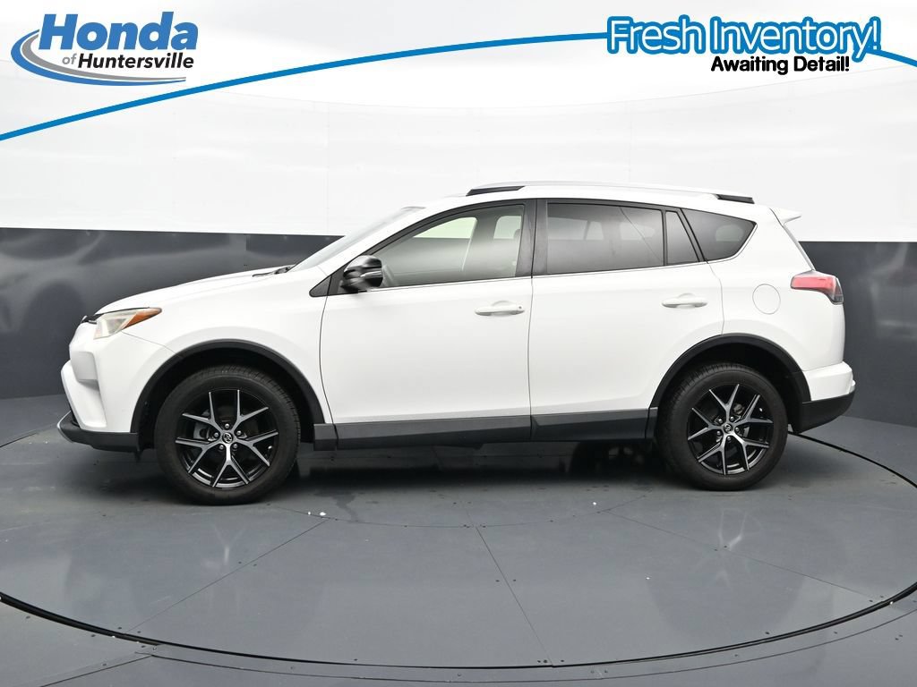 Used 2016 Toyota RAV4 SE FWD image 6