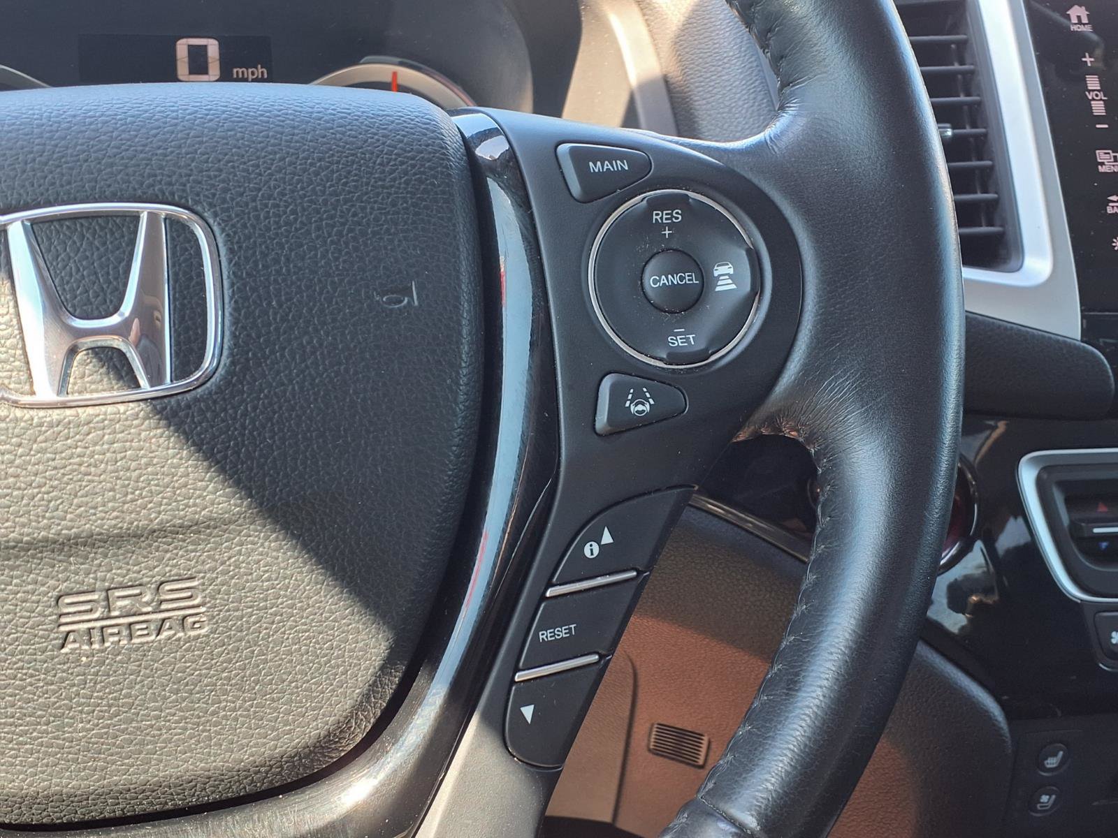 Used 2018 Honda Pilot Elite image 16