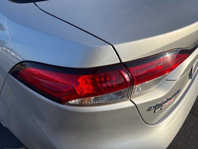 Used 2021 Toyota Corolla LE FWD image 10