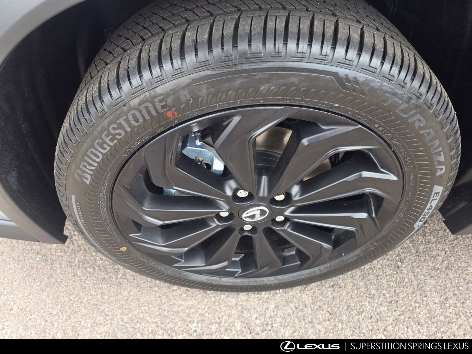 New 2026 Lexus UX 300h FWD image 10