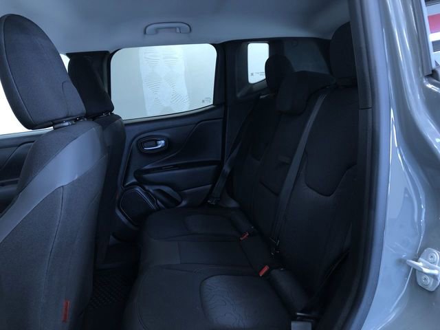 Used 2022 Jeep Renegade Trailhawk w/ Trailer Tow Group image 22