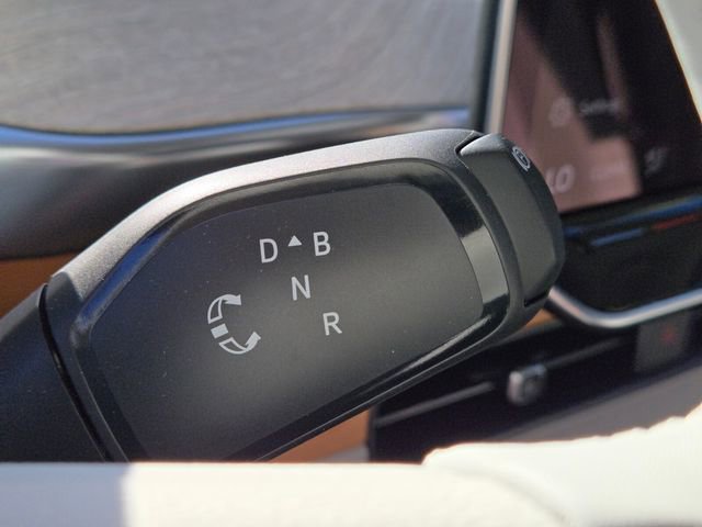 New 2025 Volkswagen ID. Buzz 1st Edition AWD/4WD image 15