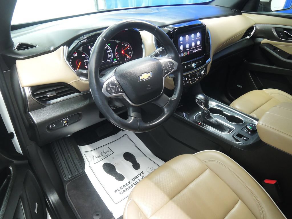 Used 2022 Chevrolet Traverse Premier AWD/4WD image 4