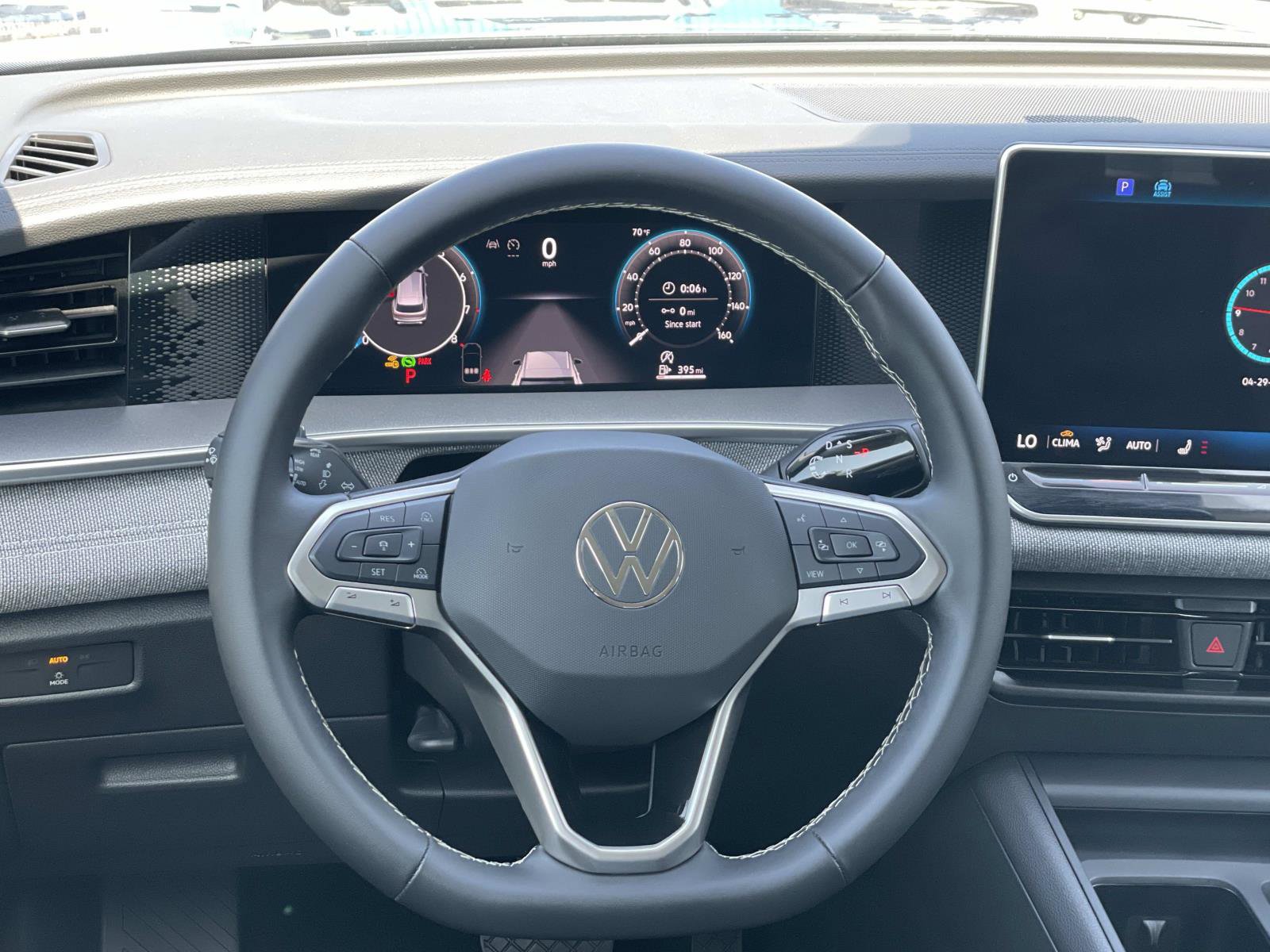 Certified 2025 Volkswagen Tiguan S FWD image 8