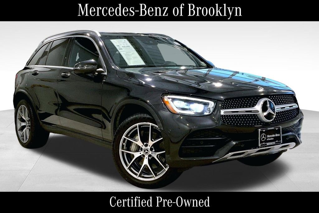 Used 2022 Mercedes-Benz GLC 300 4MATIC image 1