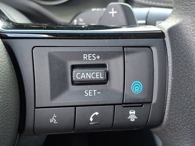 Used 2023 Nissan Rogue SV AWD/4WD image 21