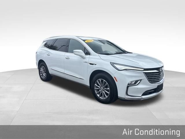 Used 2024 Buick Enclave Premium image 26