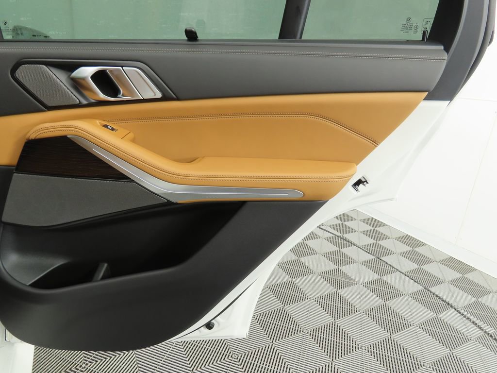 New 2026 BMW X5 sDrive40i w/ Executive Package image 27