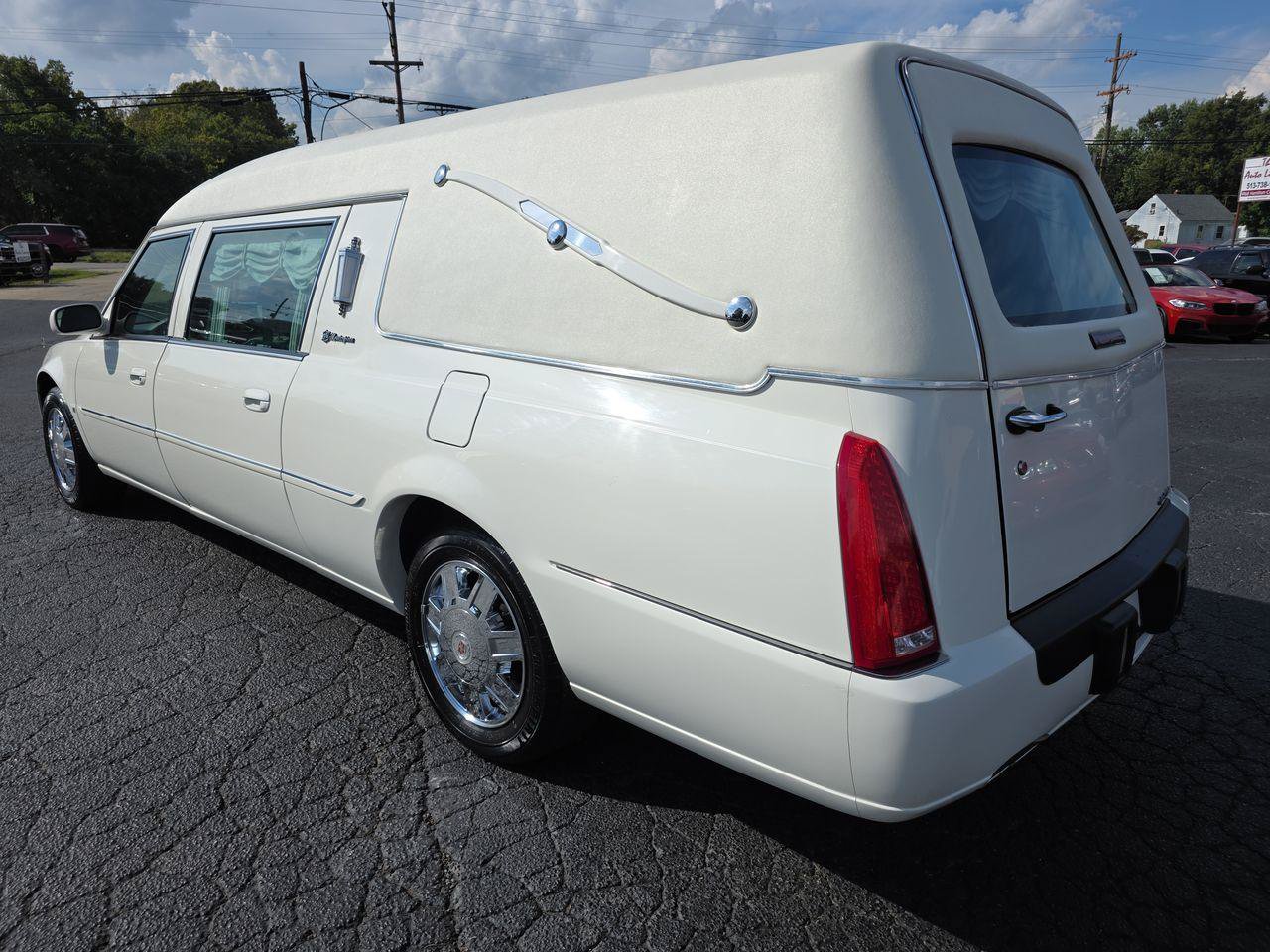 Used 2008 Cadillac DTS Hearse FWD image 20