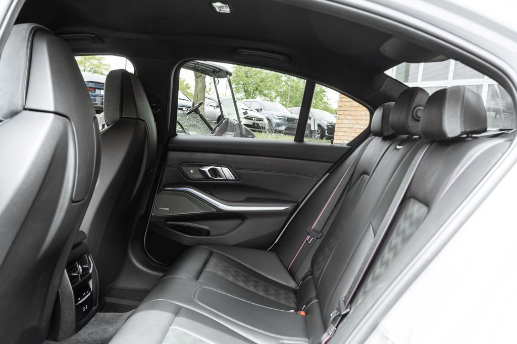 Used 2021 BMW M3 Competition w/ M Carbon Exterior Package RWD image 31