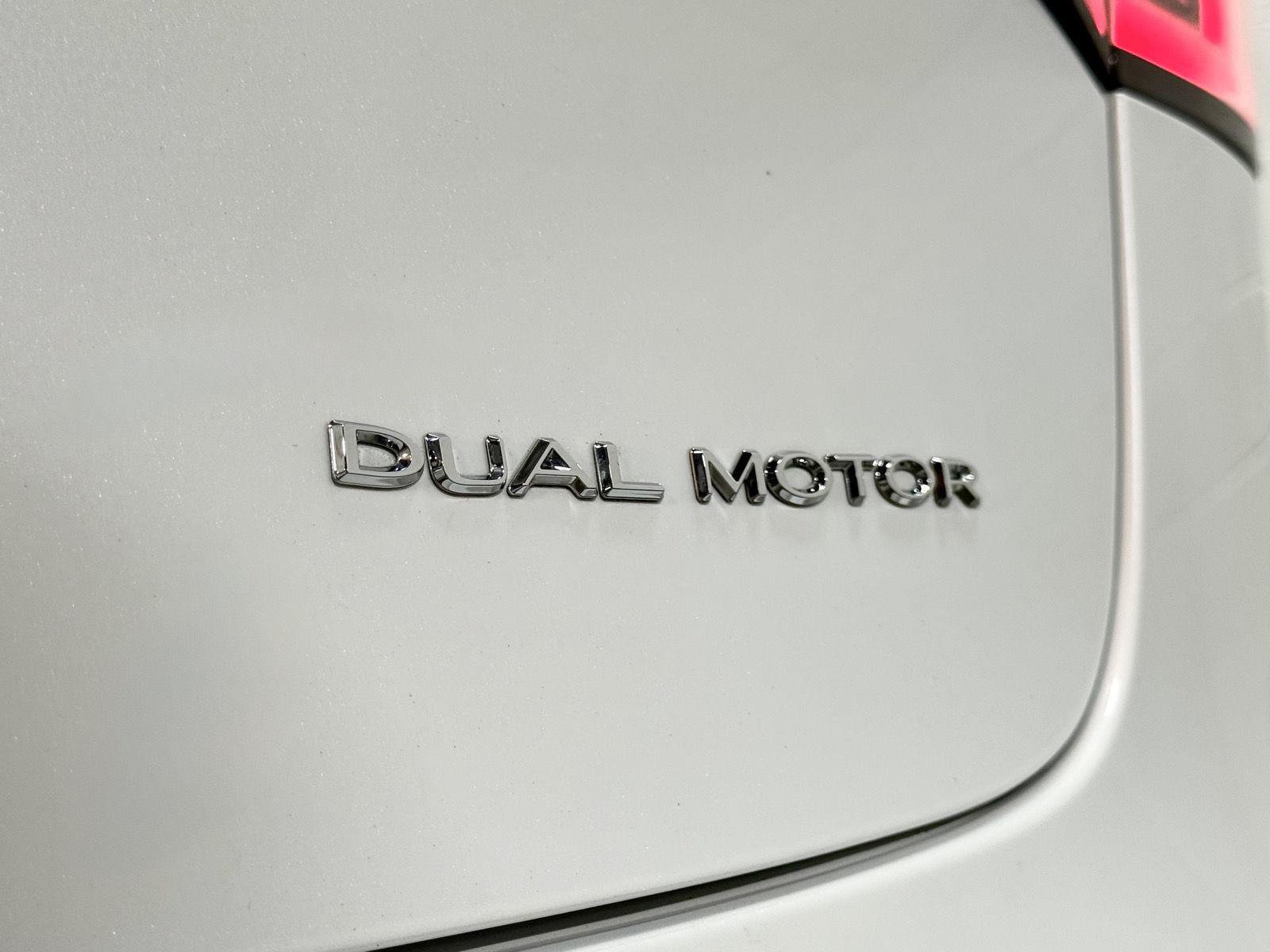 Used 2020 Tesla Model 3 Standard Range Plus RWD image 8