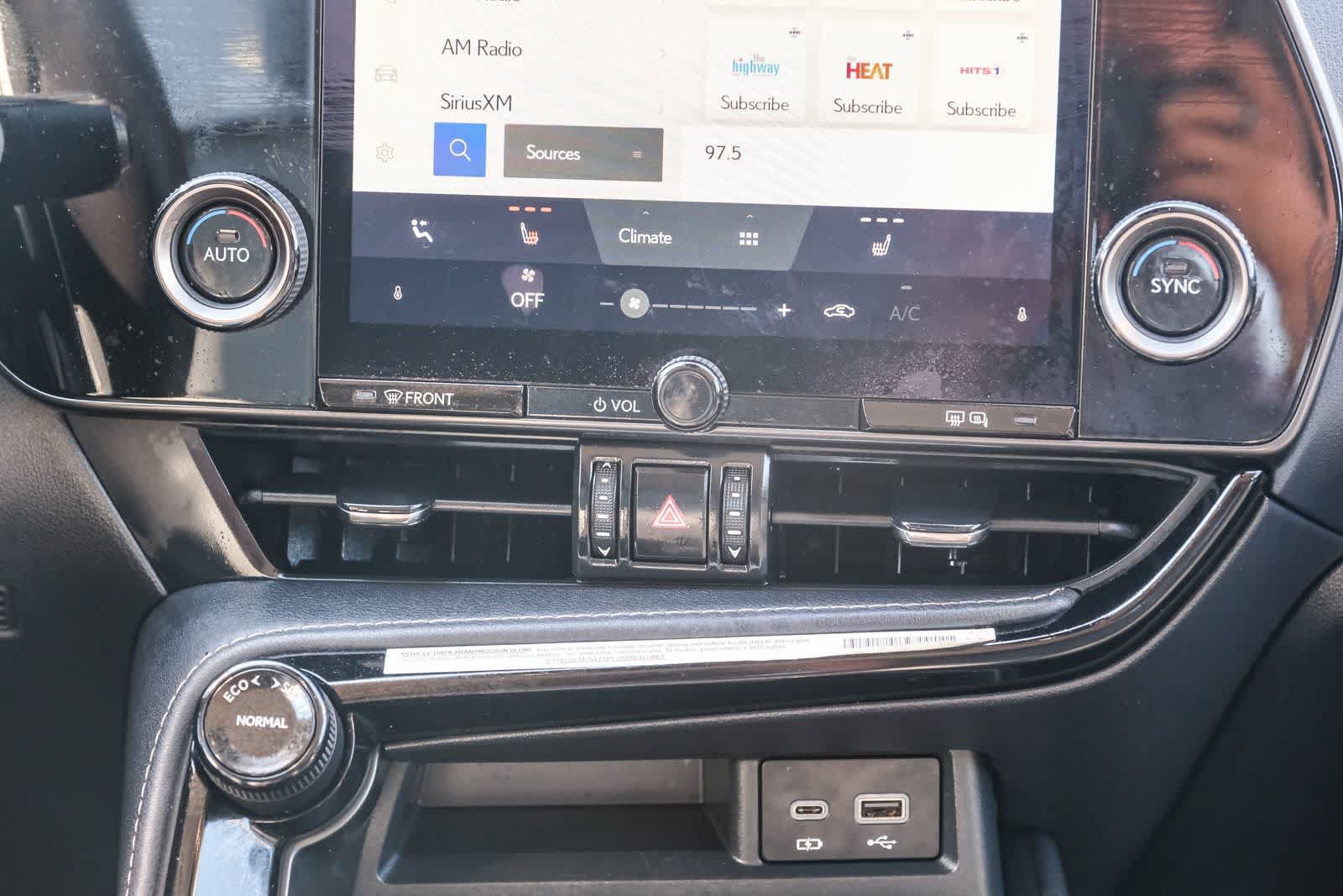 Used 2025 Lexus NX 250 FWD image 16