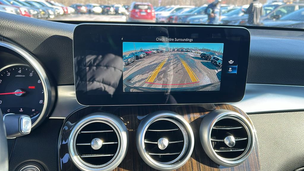 Used 2020 Mercedes-Benz GLC 300 4MATIC image 17