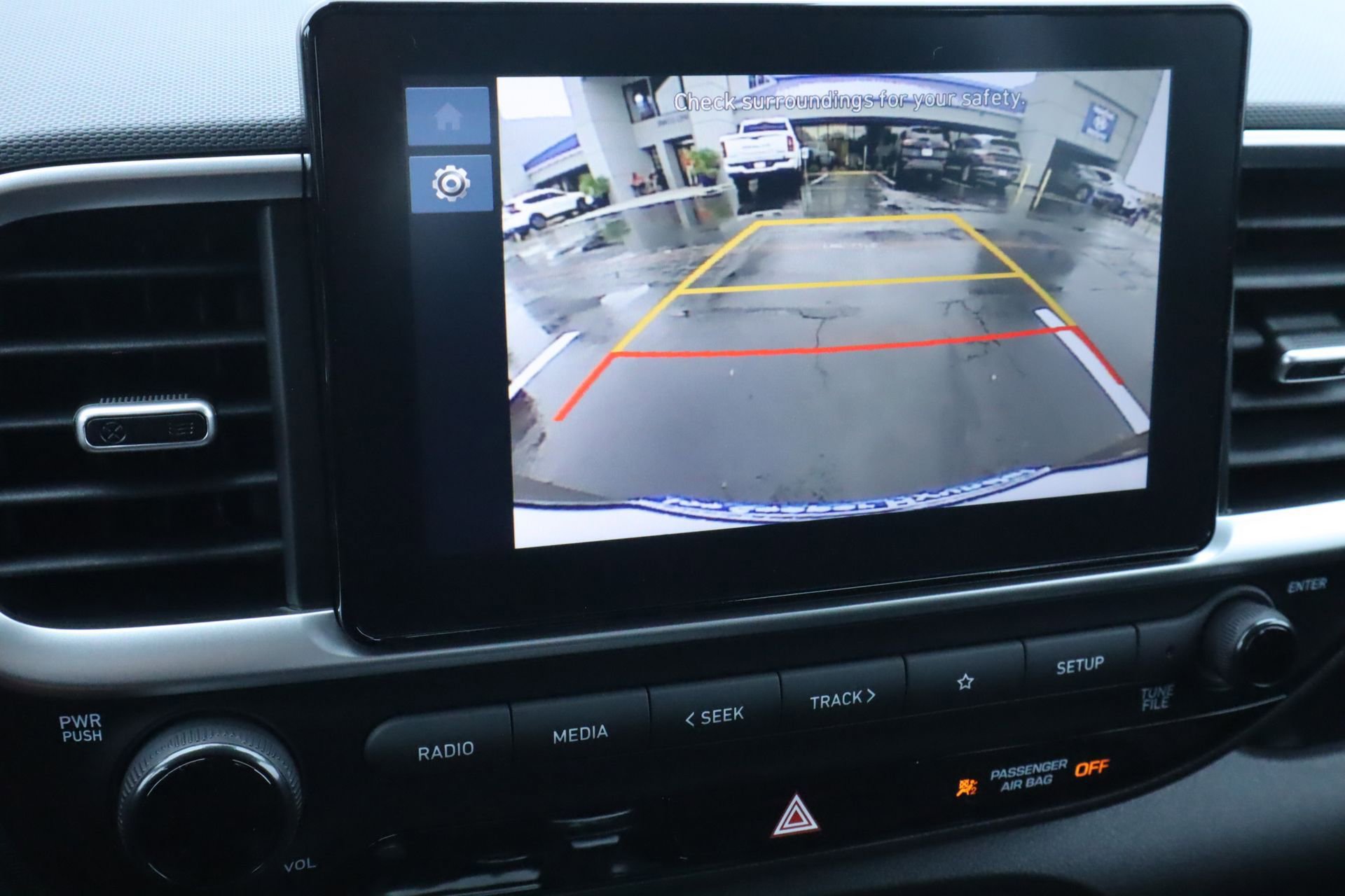 New 2025 Hyundai Venue SEL image 13